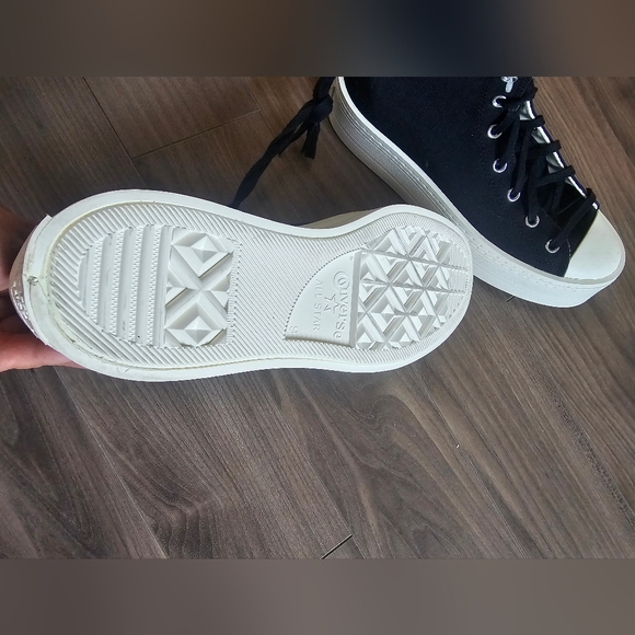 NWOT Converse All Stars Platform - Picture 4 of 7